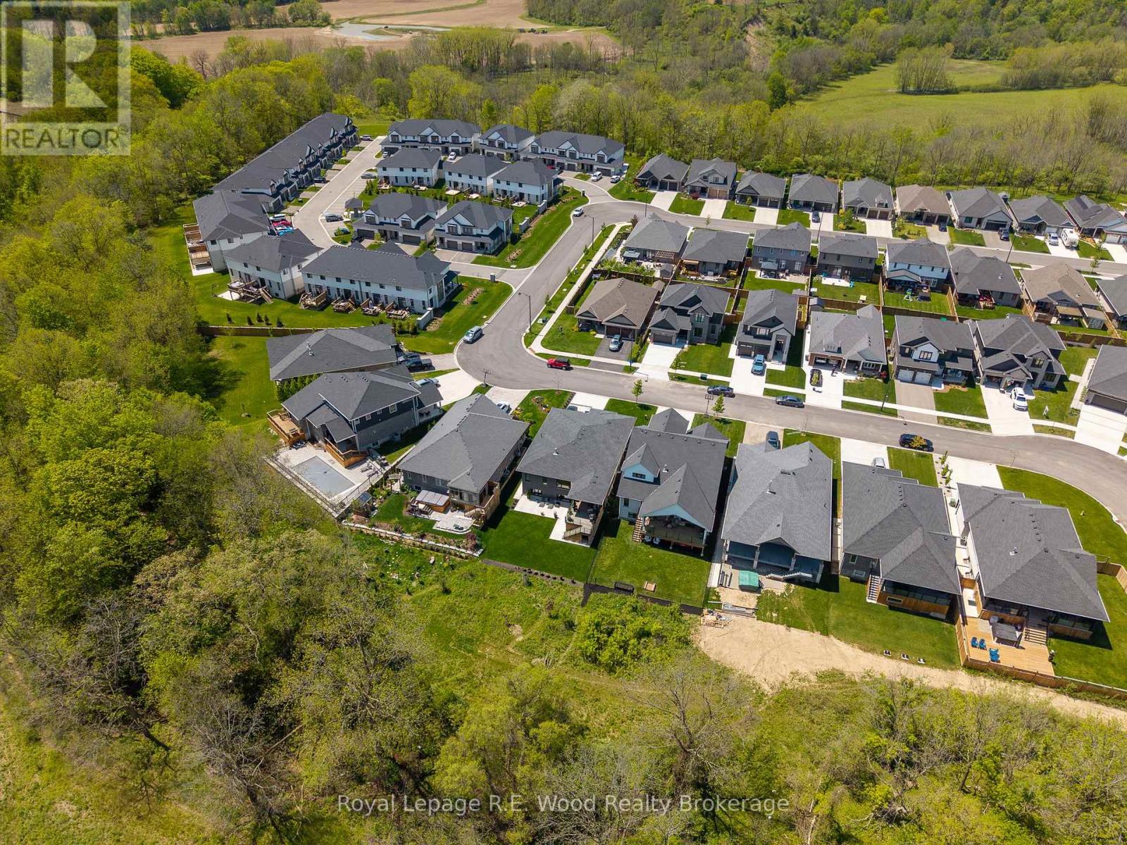 73 ROYAL DORNOCH DRIVE - 41