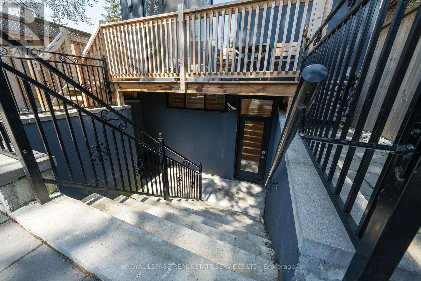25A TECUMSETH AVENUE - 26