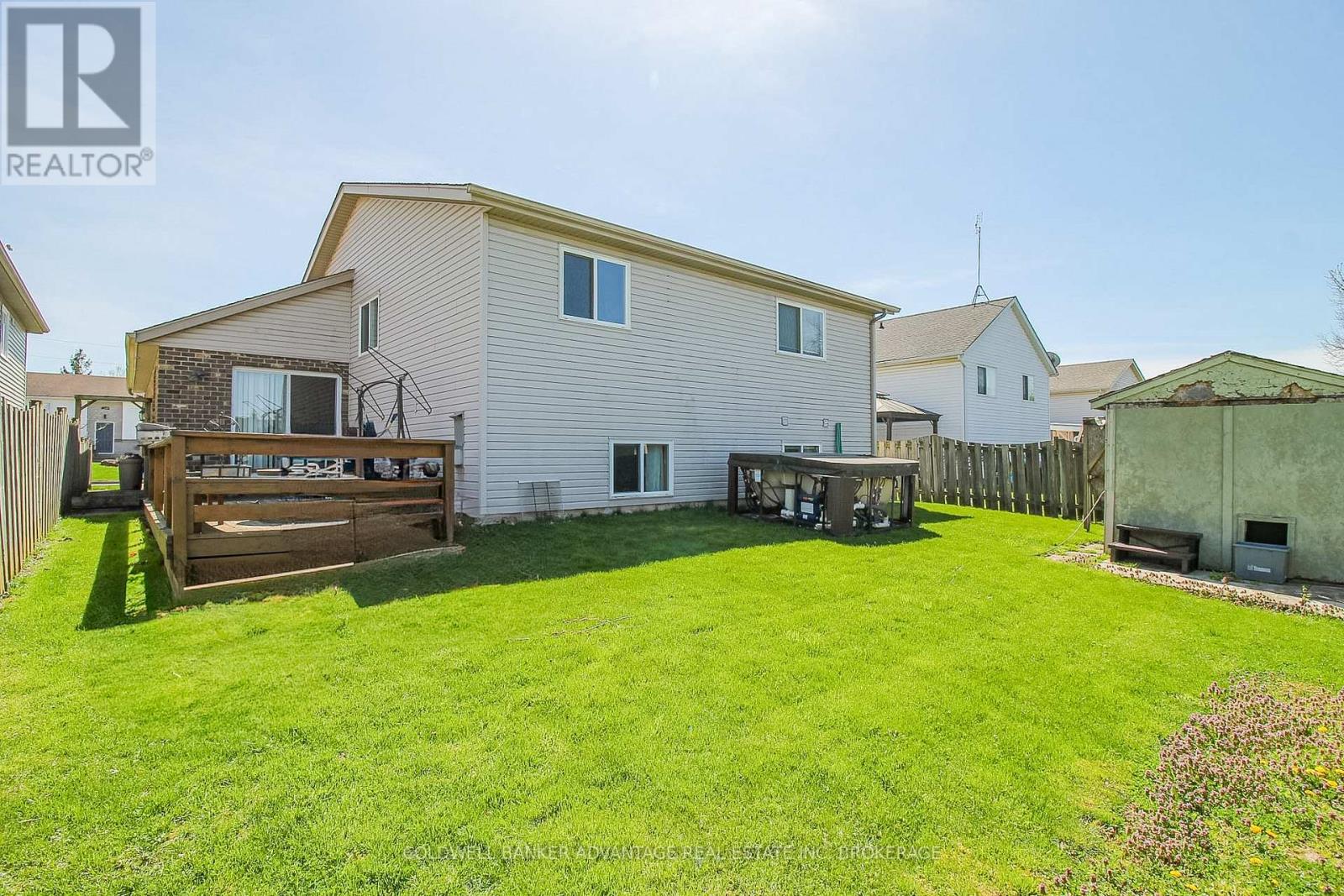 19 WINDLE VILLAGE CRESCENT - 28