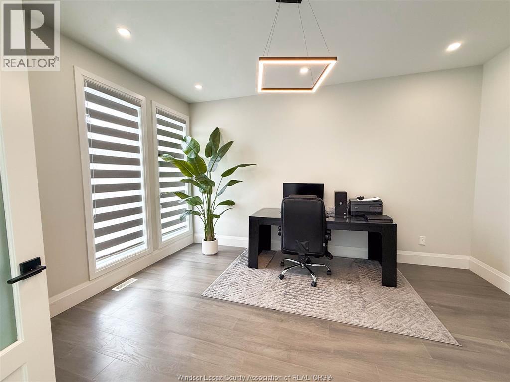 7 CYPRESS POINTE - 11