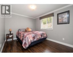 Kitchen - 3600 Summers Creek Road, Princeton, BC V0X1W0 Photo 9