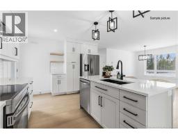 159 Carrington Drive, photo 5