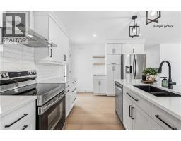 159 Carrington Drive, photo 6