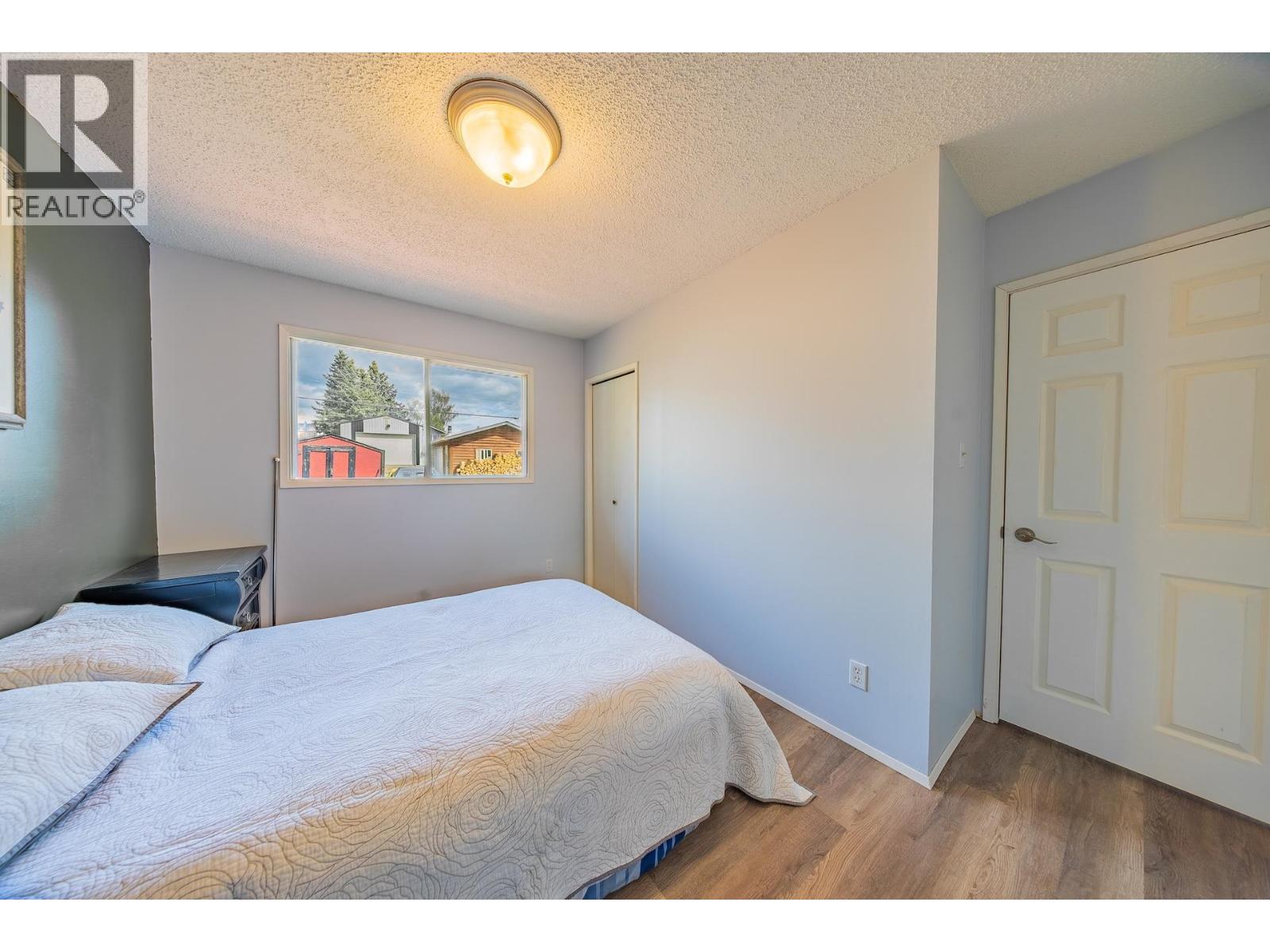 9107 88 STREET - 14