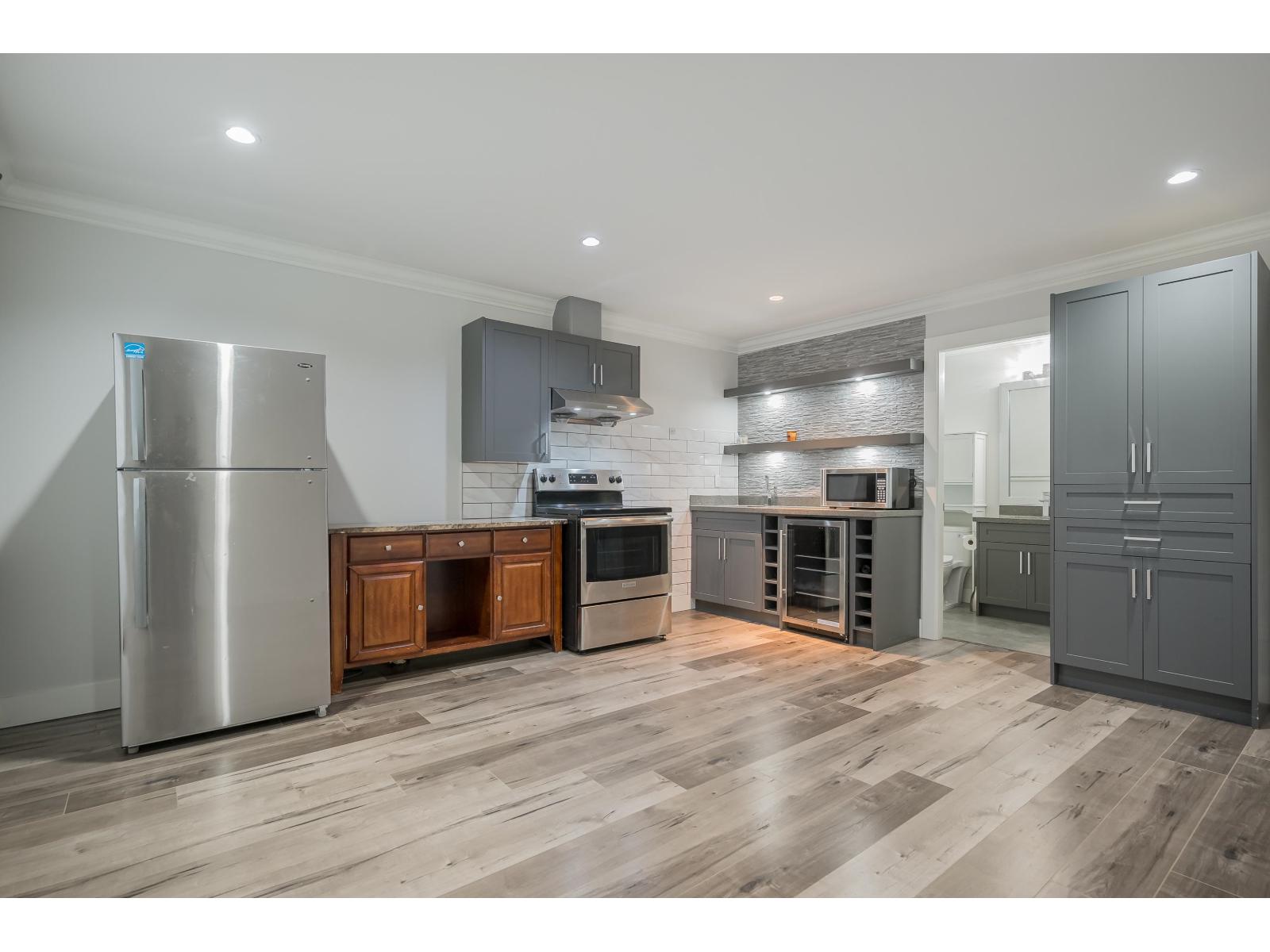 8 Bed, 7 Bath House for Sale in Surrey – 7608 144A STREET, Surrey – MLS# R3125391 - Image 40