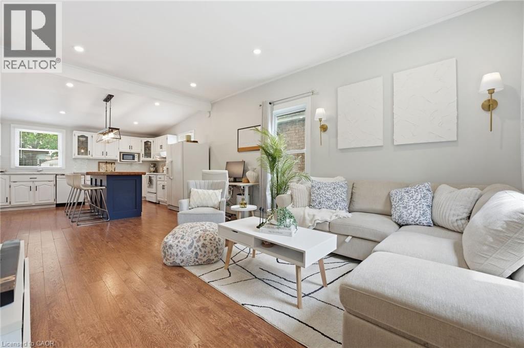 43 ALONZO Street - 4