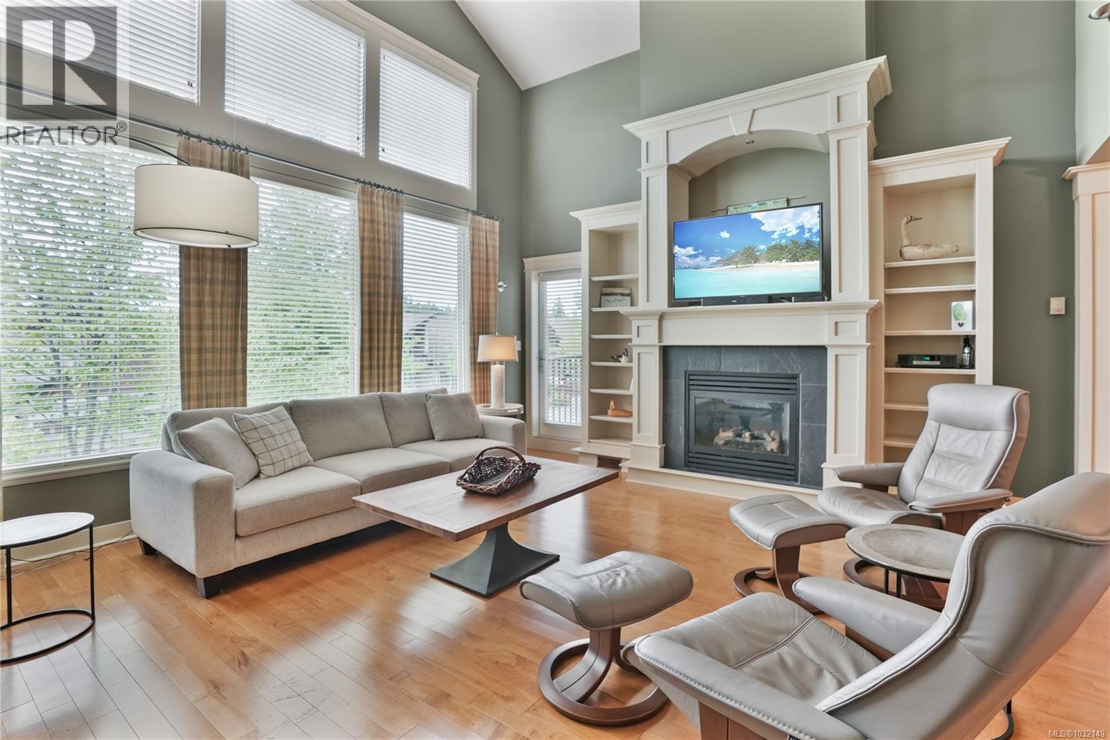 13 630 Brookside Rd, Colwood