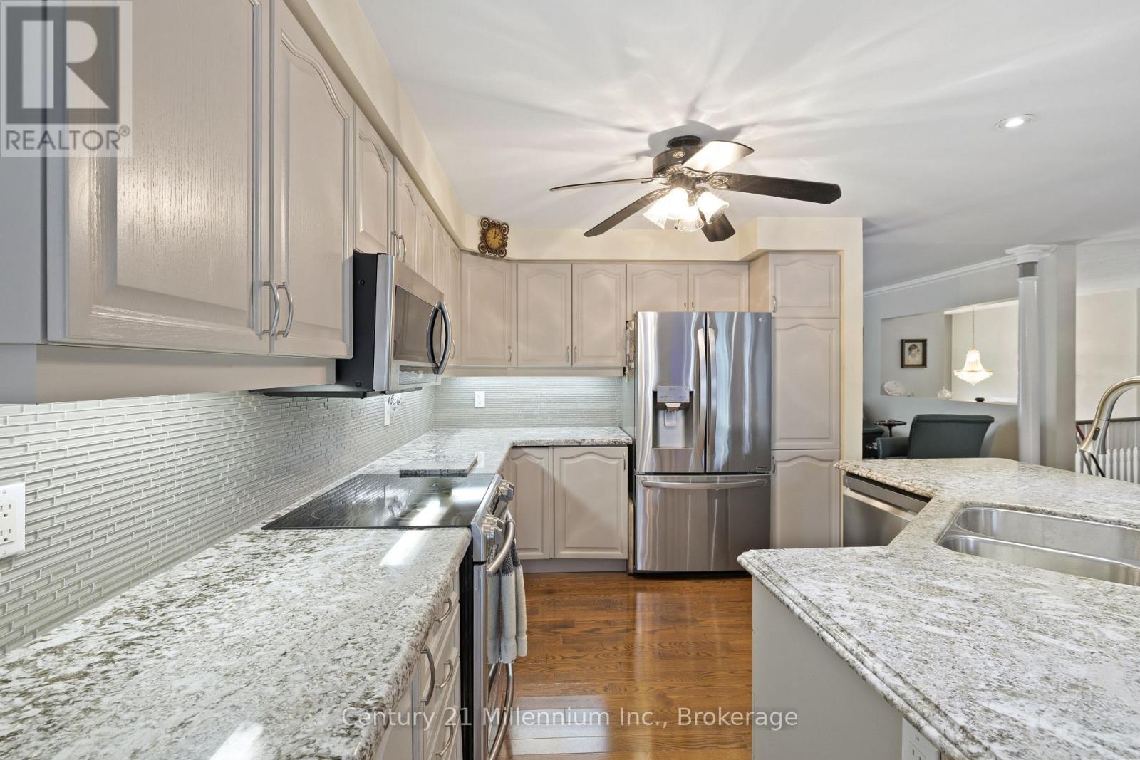 61 BUSH CRESCENT - 11