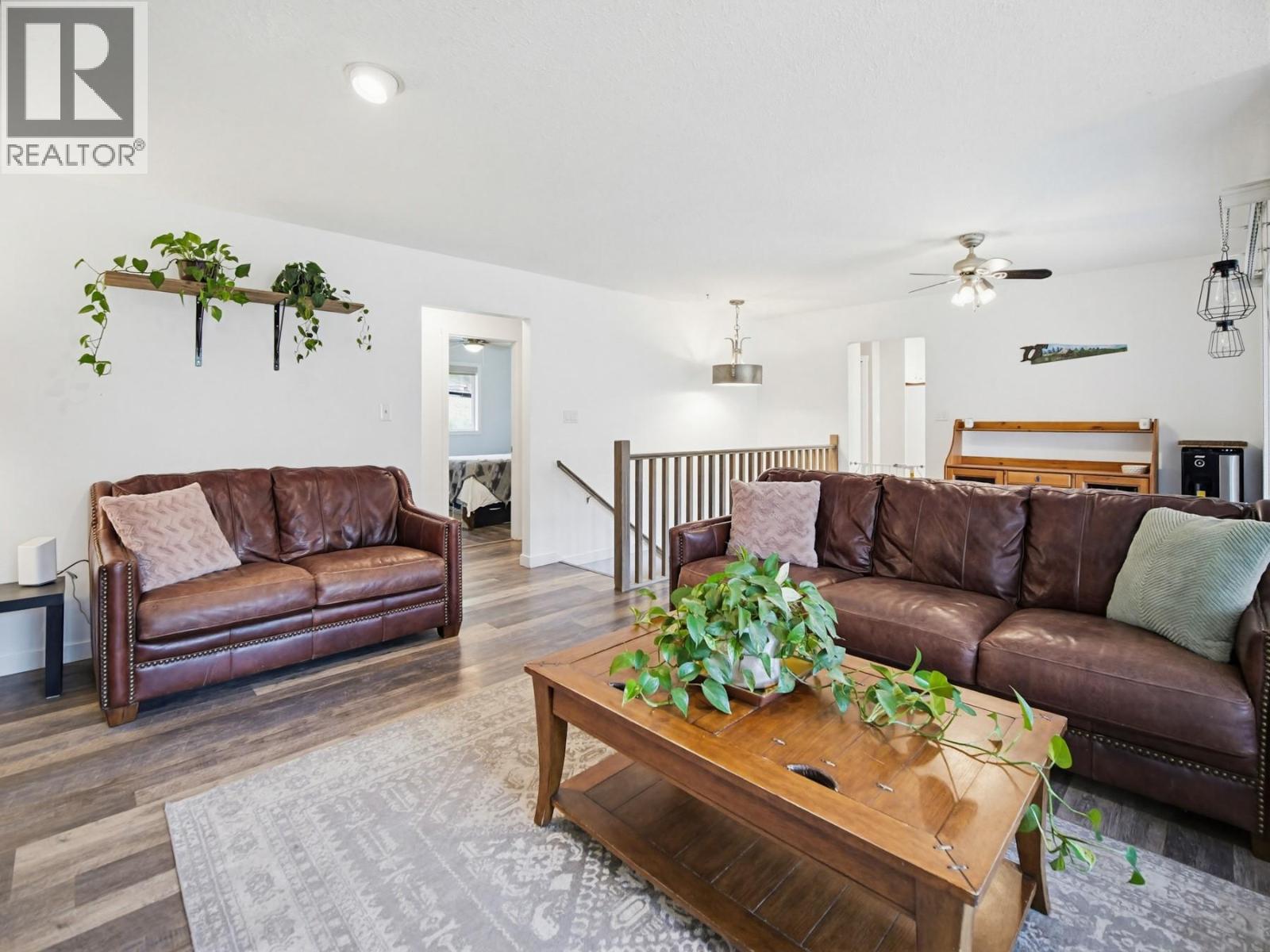 588 DURANGO Drive - 7