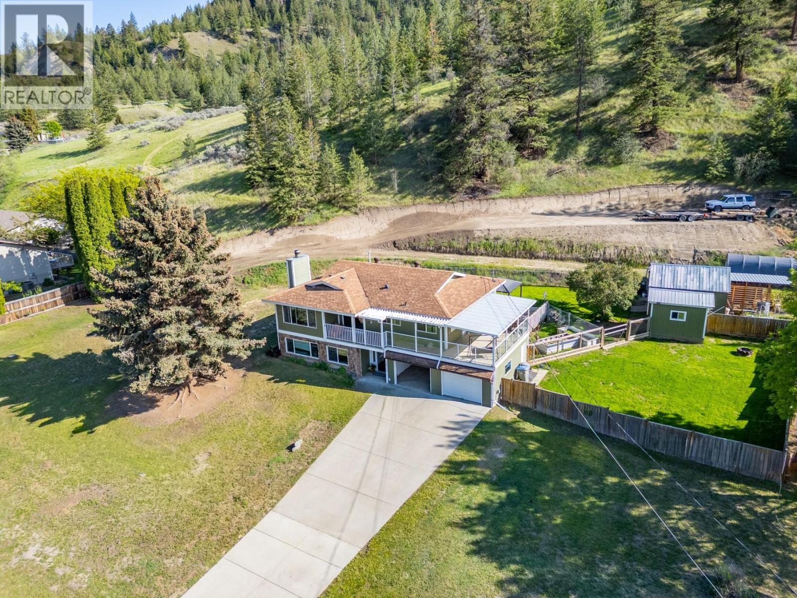 588 DURANGO Drive - 33