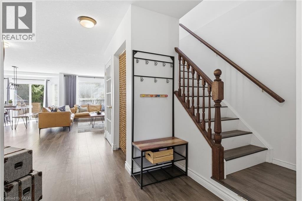 179 DALECROFT Place, Waterloo, Ontario, N2T2T1 — Photo 4