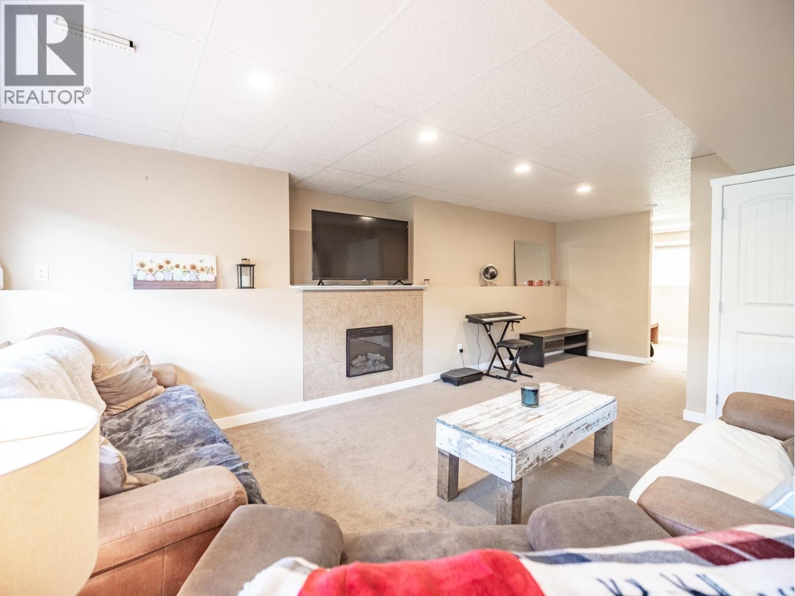 588 DURANGO Drive - 24