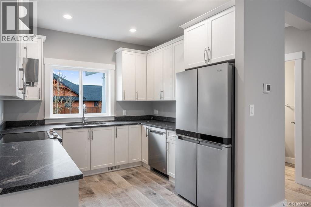 2728 Twinberry St - 2