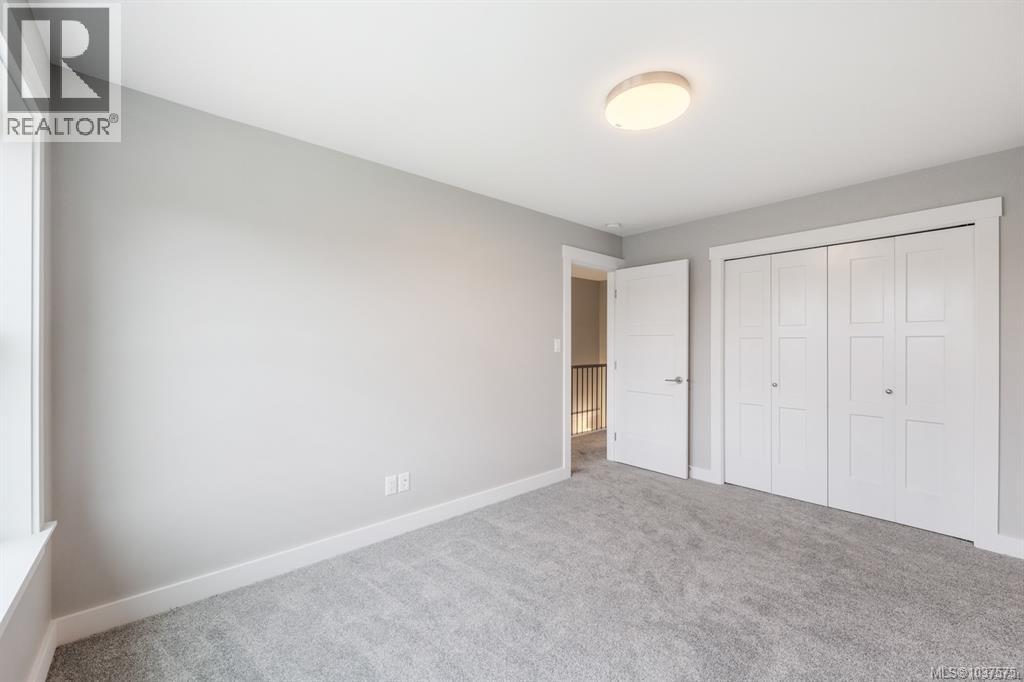 2728 Twinberry St, Campbell River