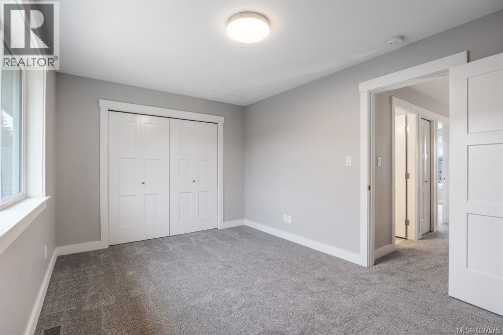 2728 Twinberry St, Campbell River