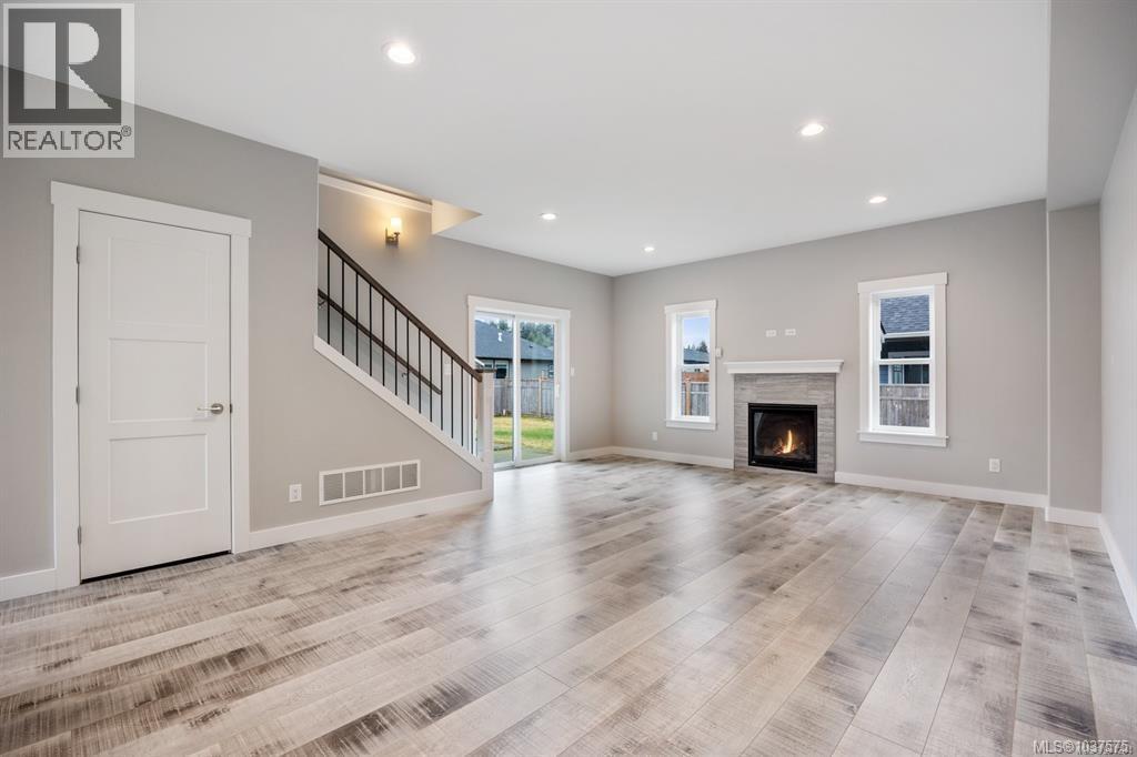 2728 Twinberry St, Campbell River