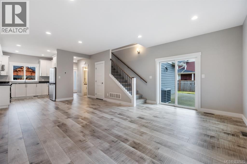 2728 Twinberry St, Campbell River