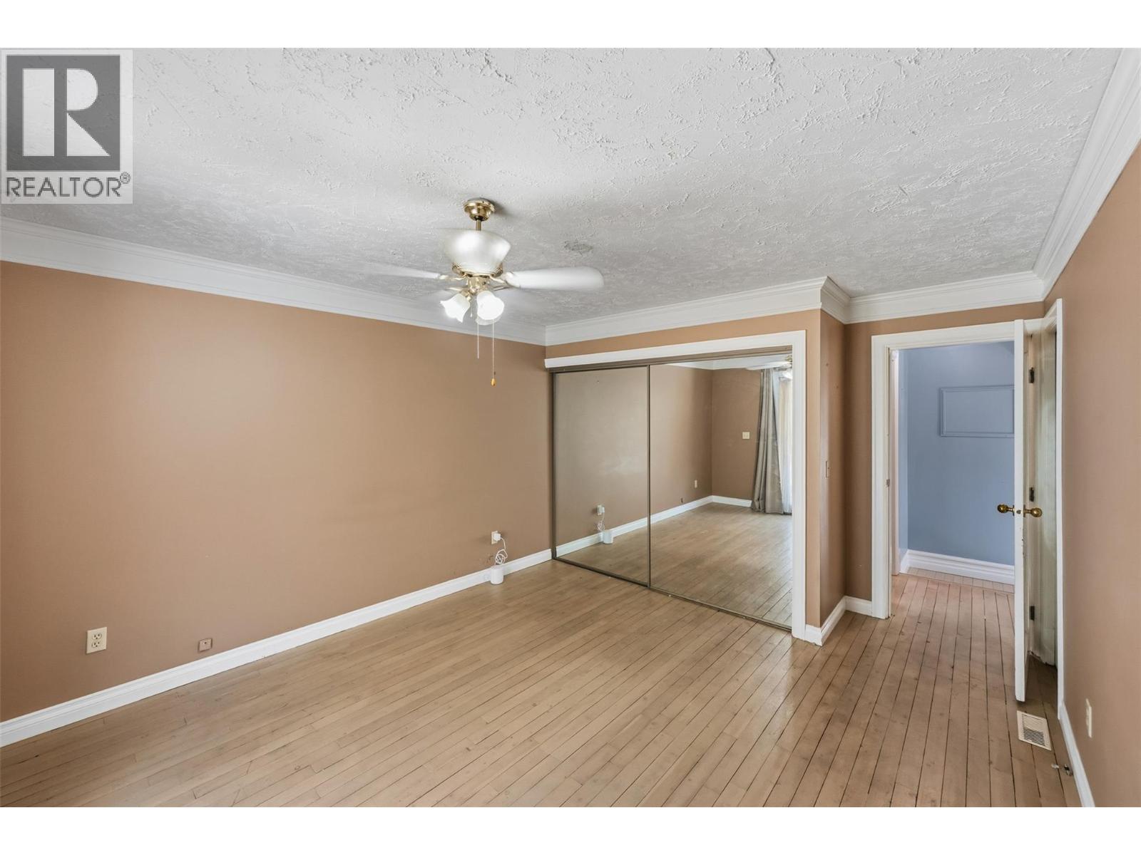  SYKES Crescent, Keremeos