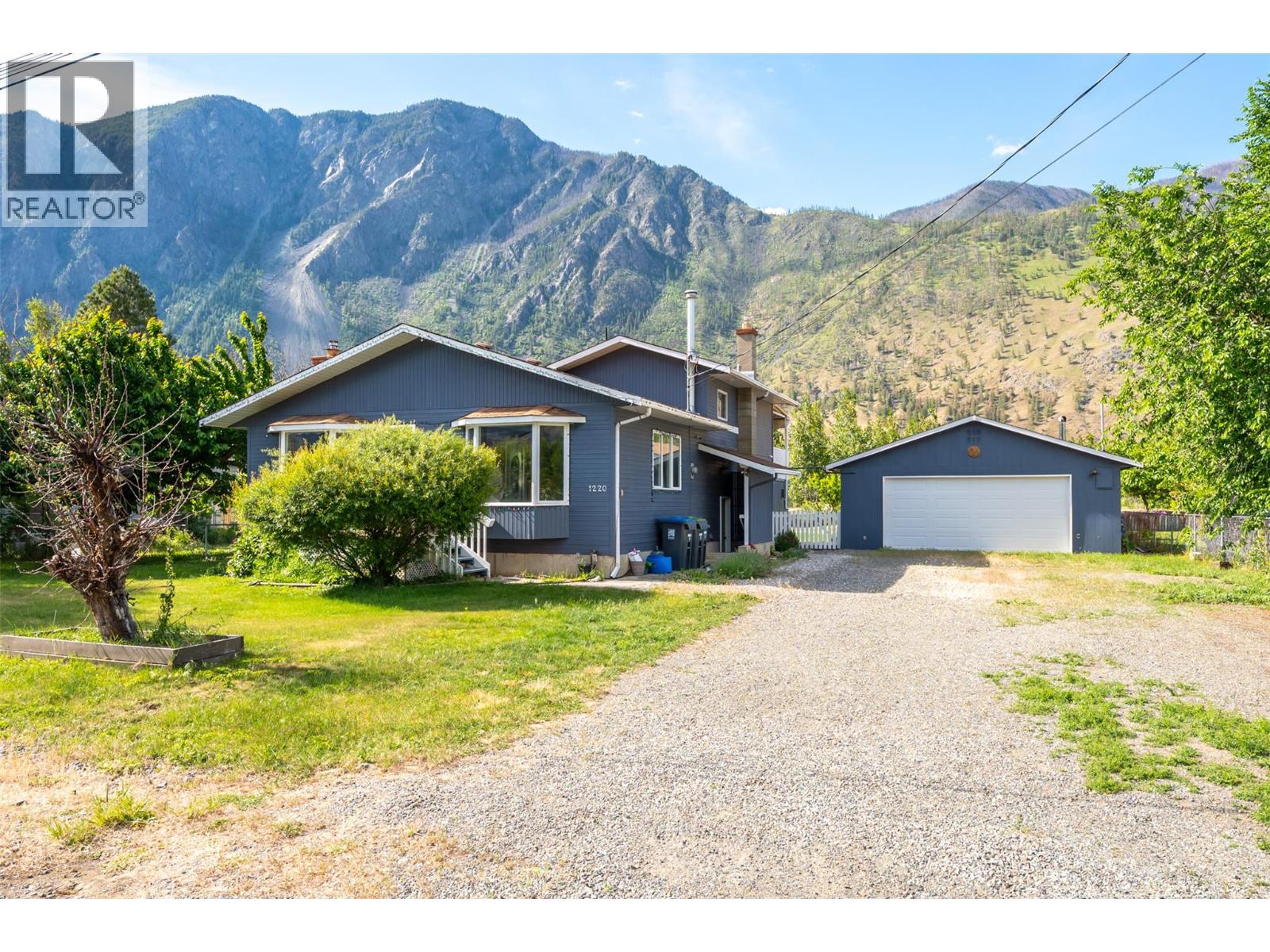  SYKES Crescent, Keremeos