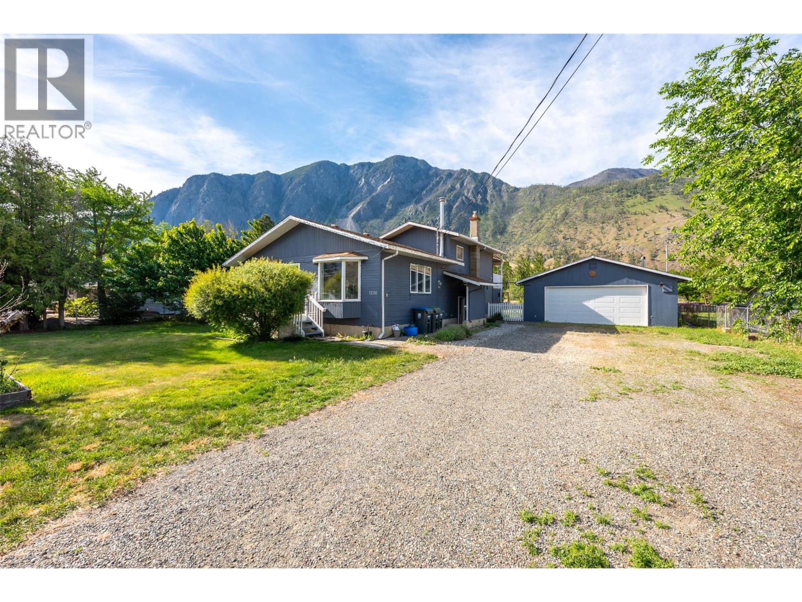  SYKES Crescent, Keremeos