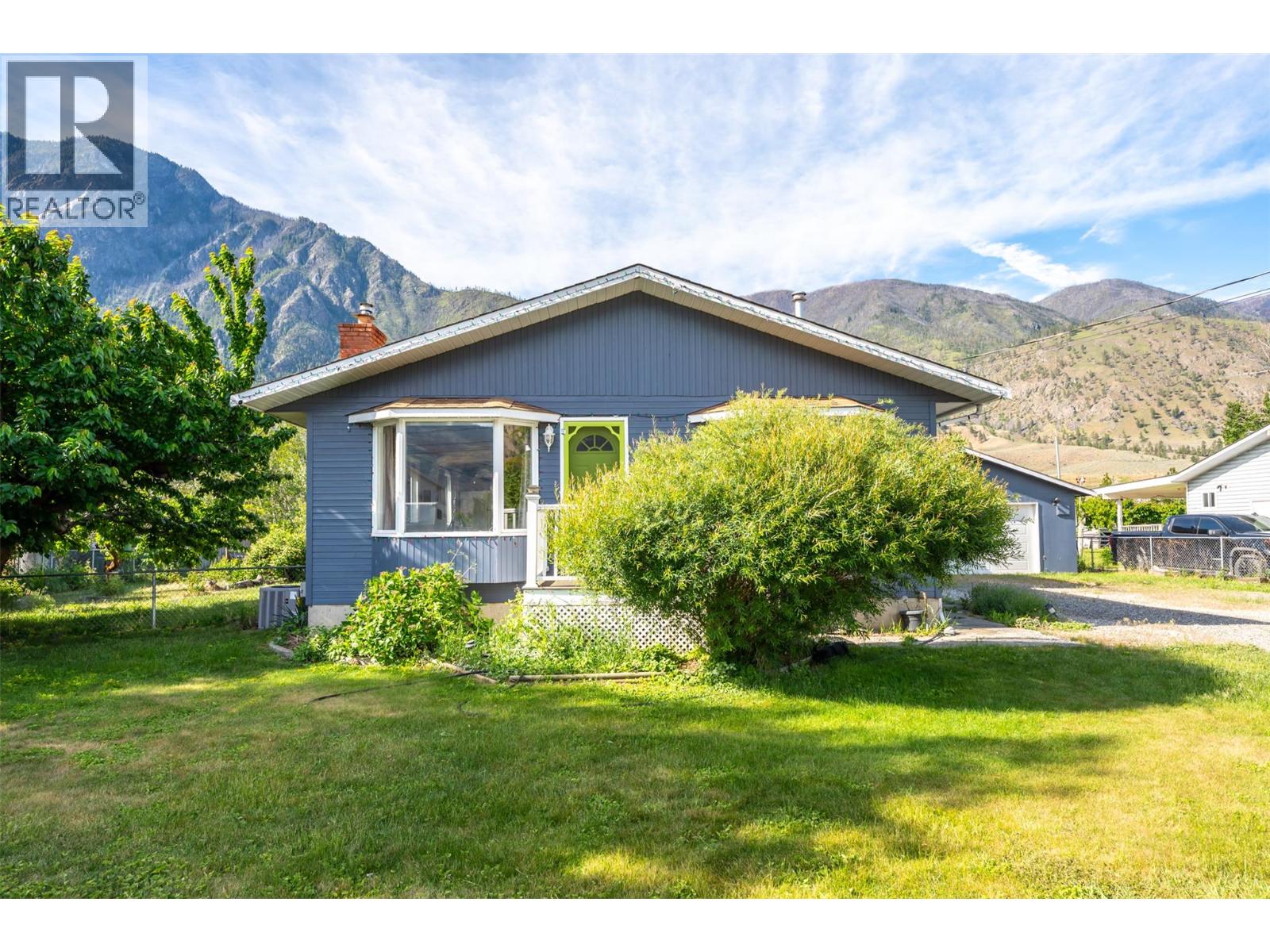  SYKES Crescent, Keremeos