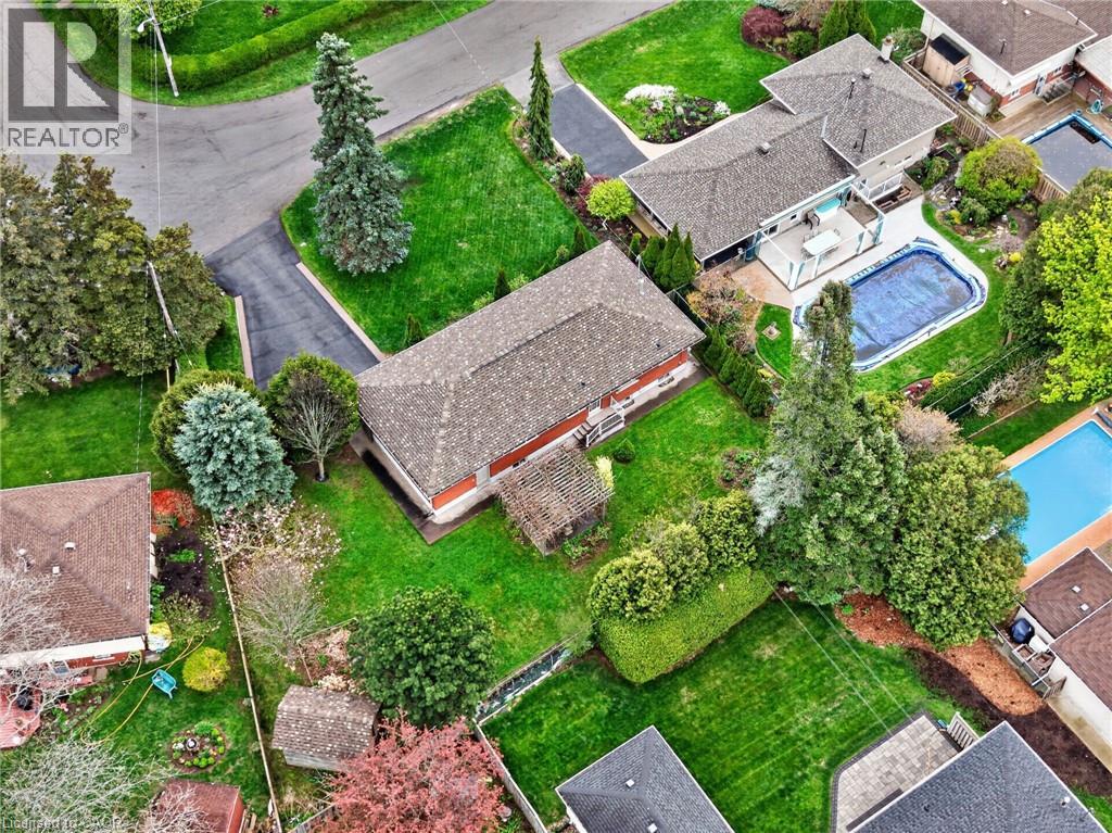 187 COUNCIL Crescent - 46
