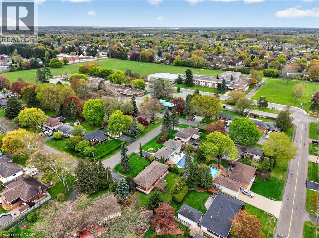 187 COUNCIL Crescent - 49