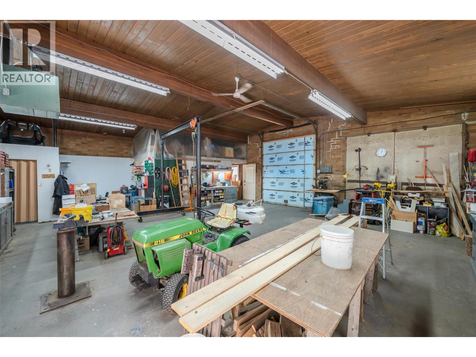 2144 HWY 3 Highway, Cawston