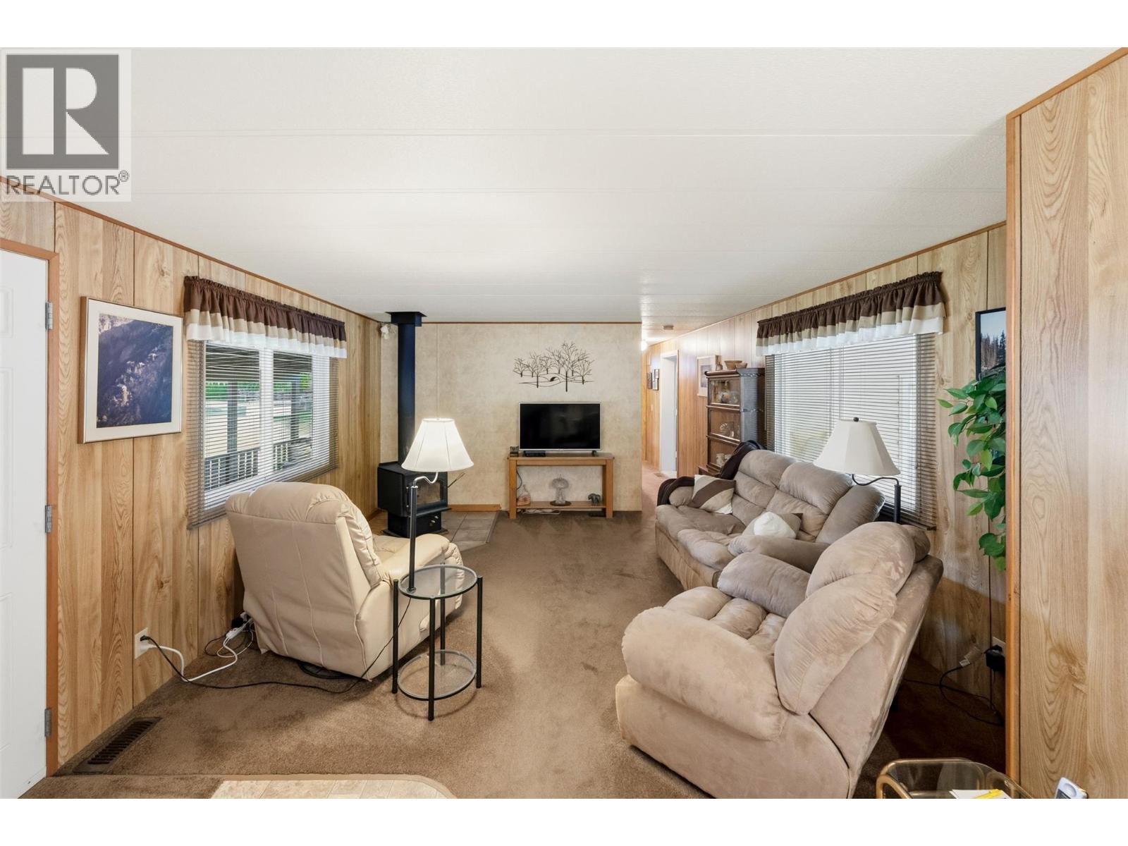 2144 HWY 3 Highway, Cawston