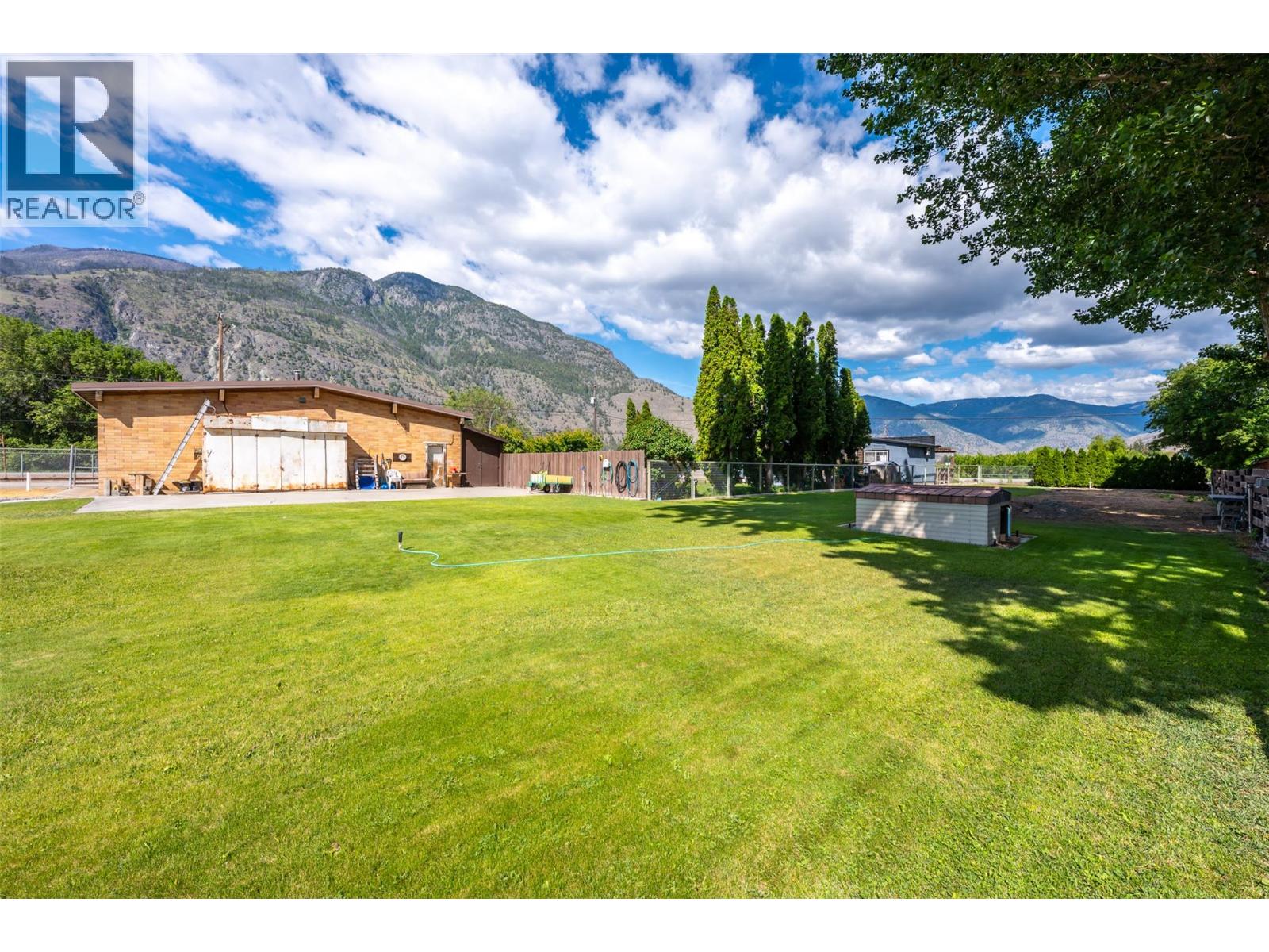 2144 HWY 3 Highway, Cawston