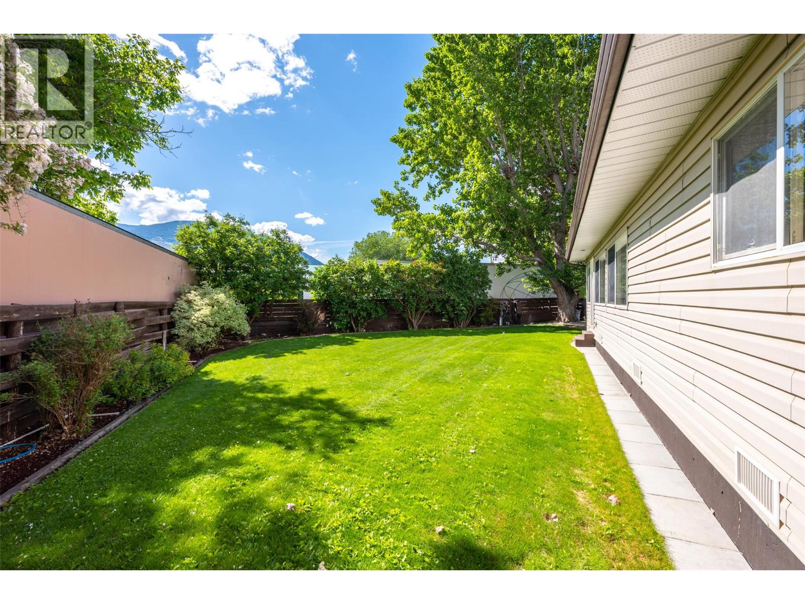 2144 HWY 3 Highway, Cawston