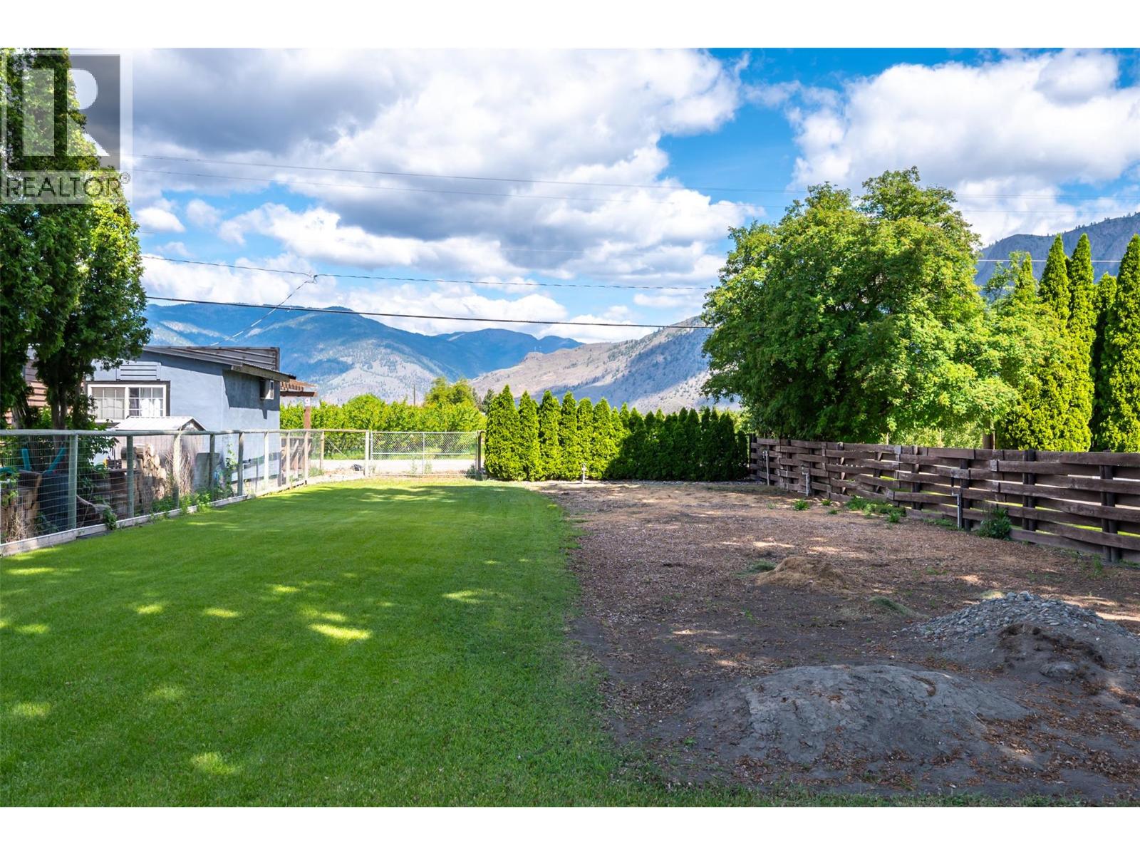 2144 HWY 3 Highway, Cawston