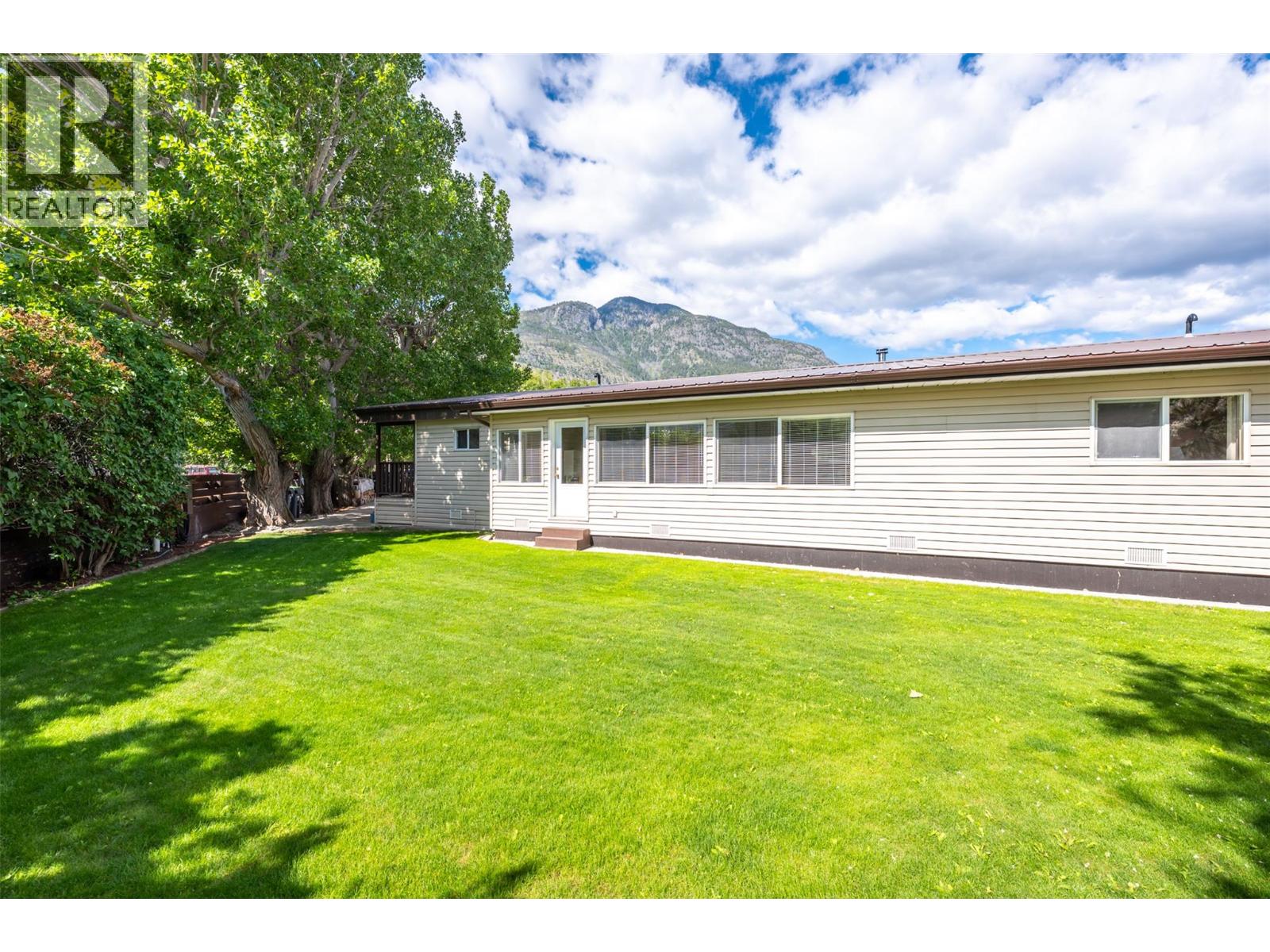 2144 HWY 3 Highway, Cawston