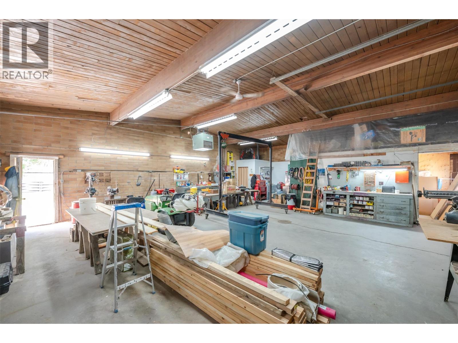 2144 HWY 3 Highway, Cawston
