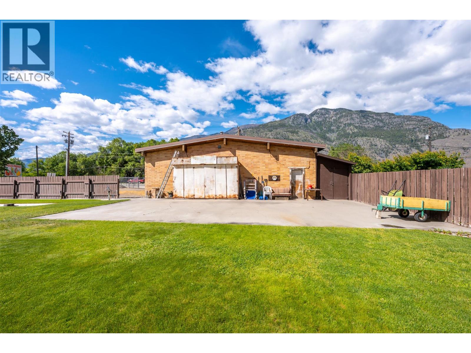 2144 HWY 3 Highway, Cawston