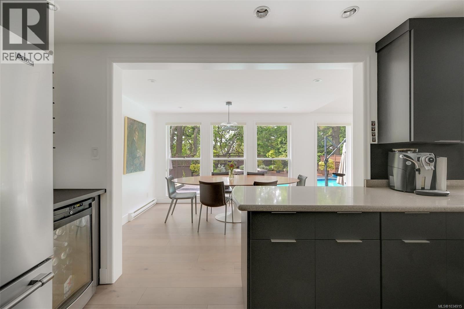  2861 Tudor Avenue, Saanich