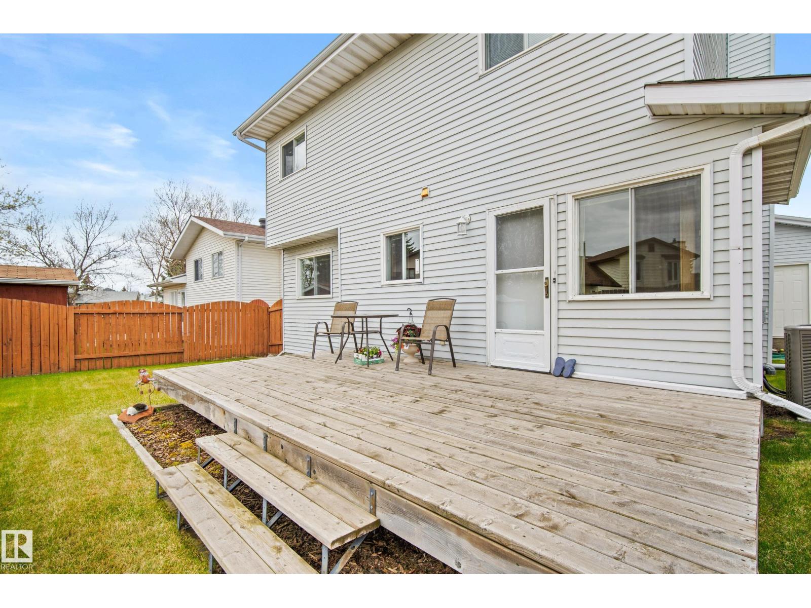 4 WILD ROSE PL - 42
