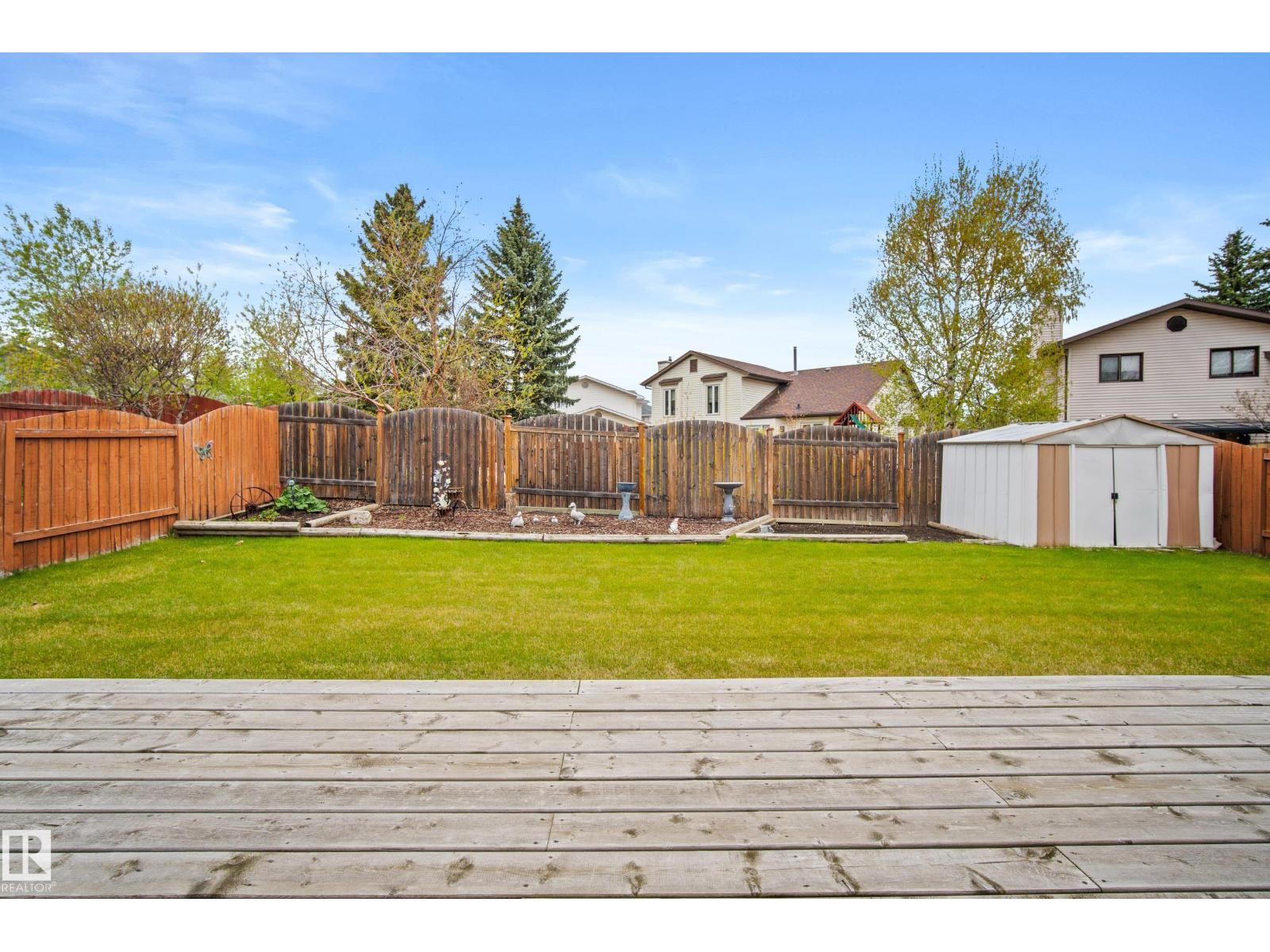4 WILD ROSE PL - 44