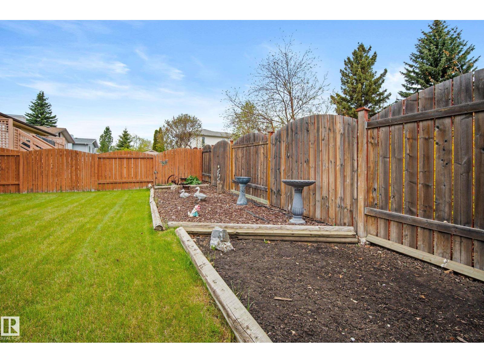 4 WILD ROSE PL - 46
