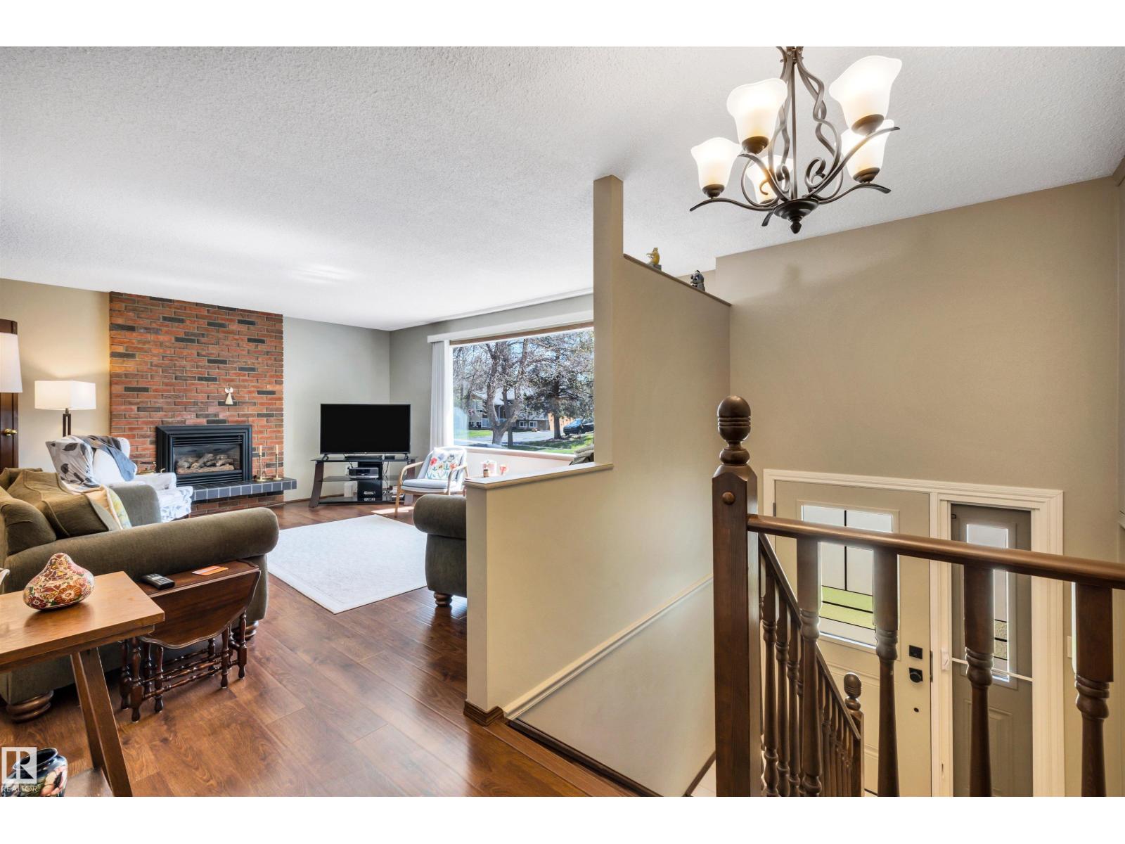 46 LARKSPUR CR - photo 5