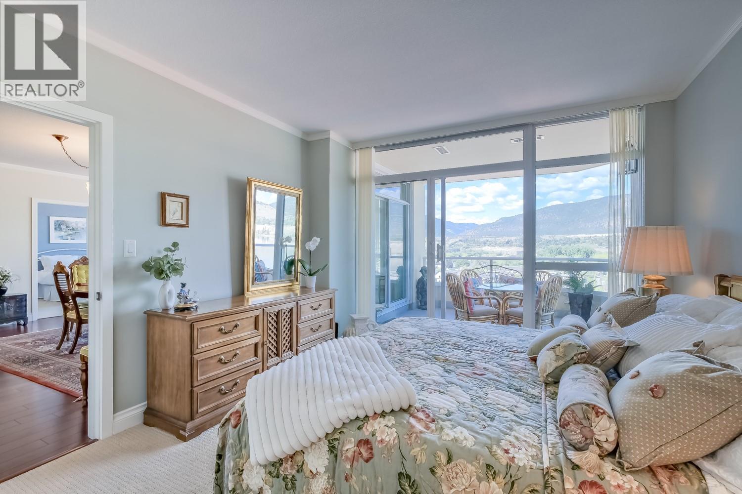 #1007 160 LAKESHORE Drive - 28