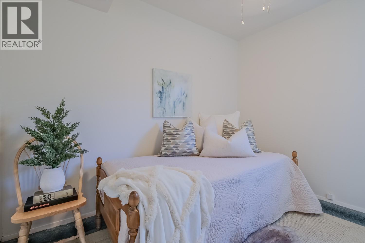 182 BLAIRMORE Crescent, Penticton