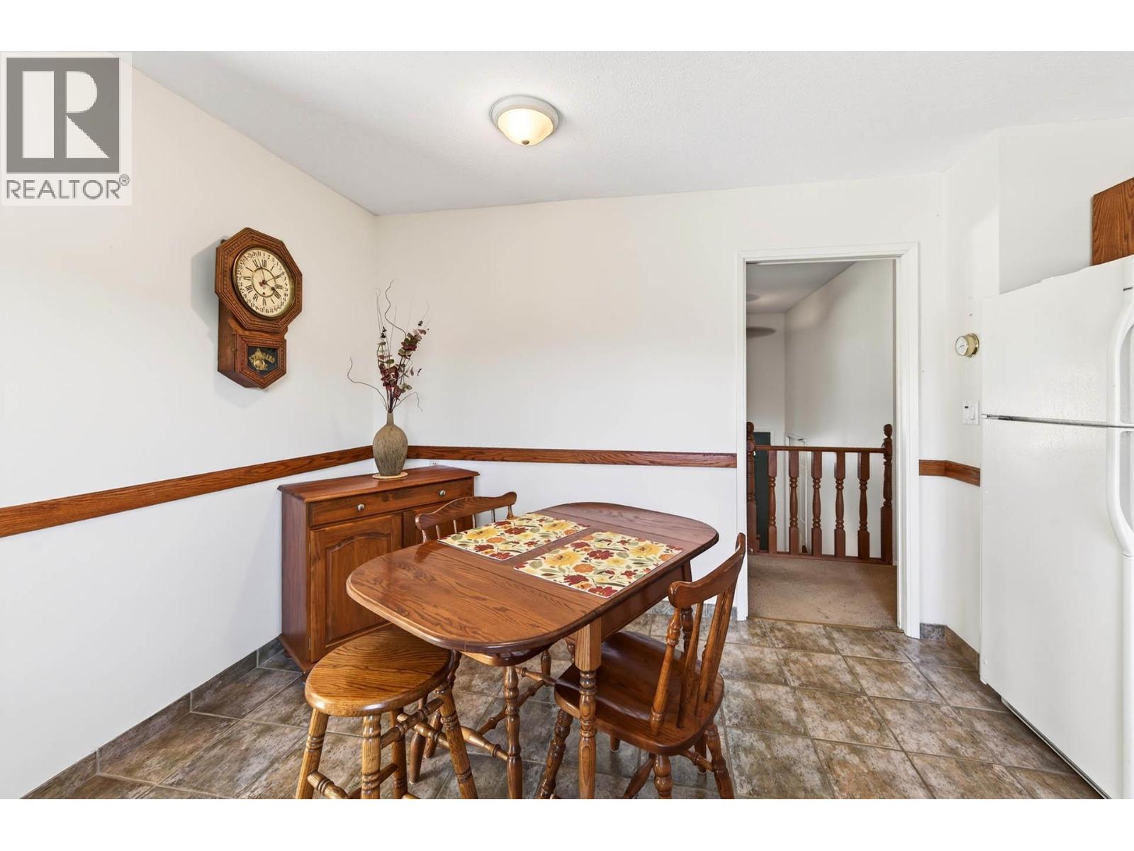 333 Robson Drive - 7