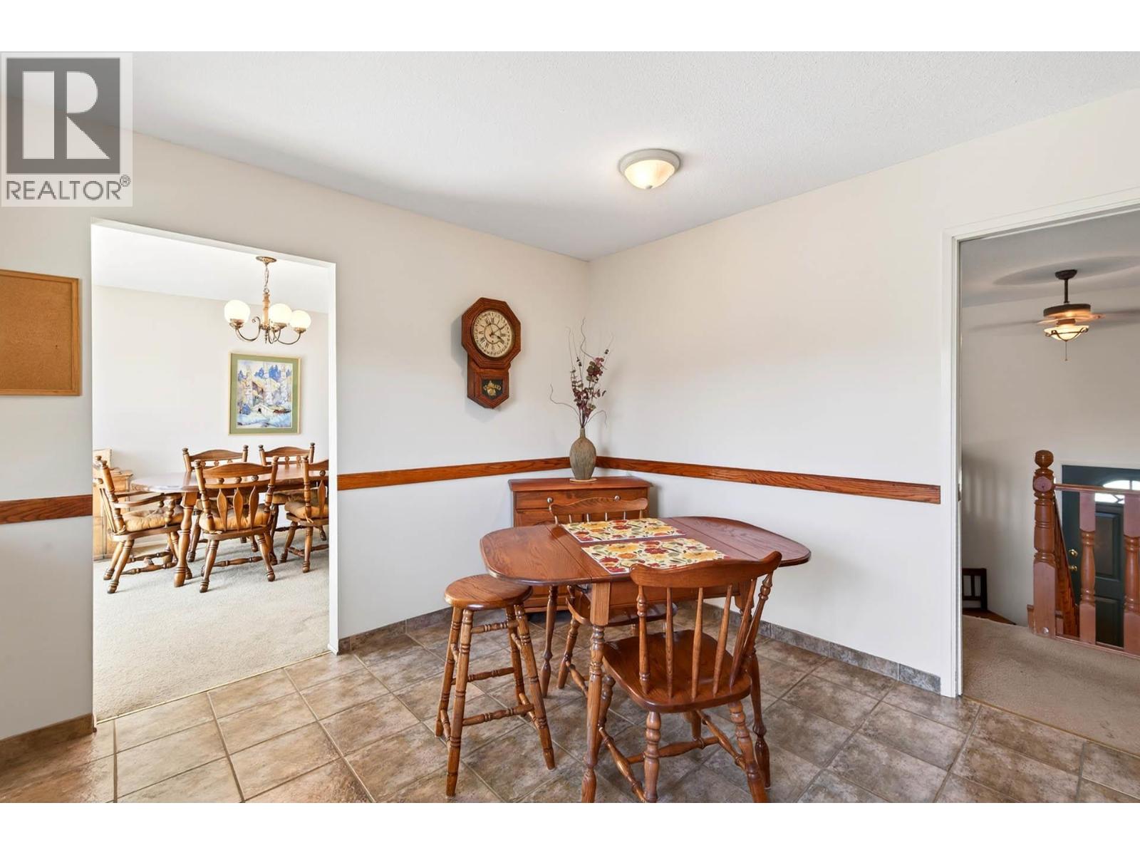 333 Robson Drive - 6