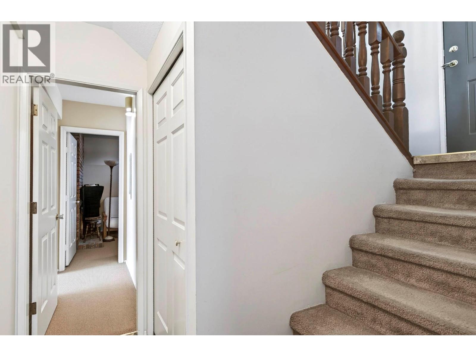 333 Robson Drive - 26