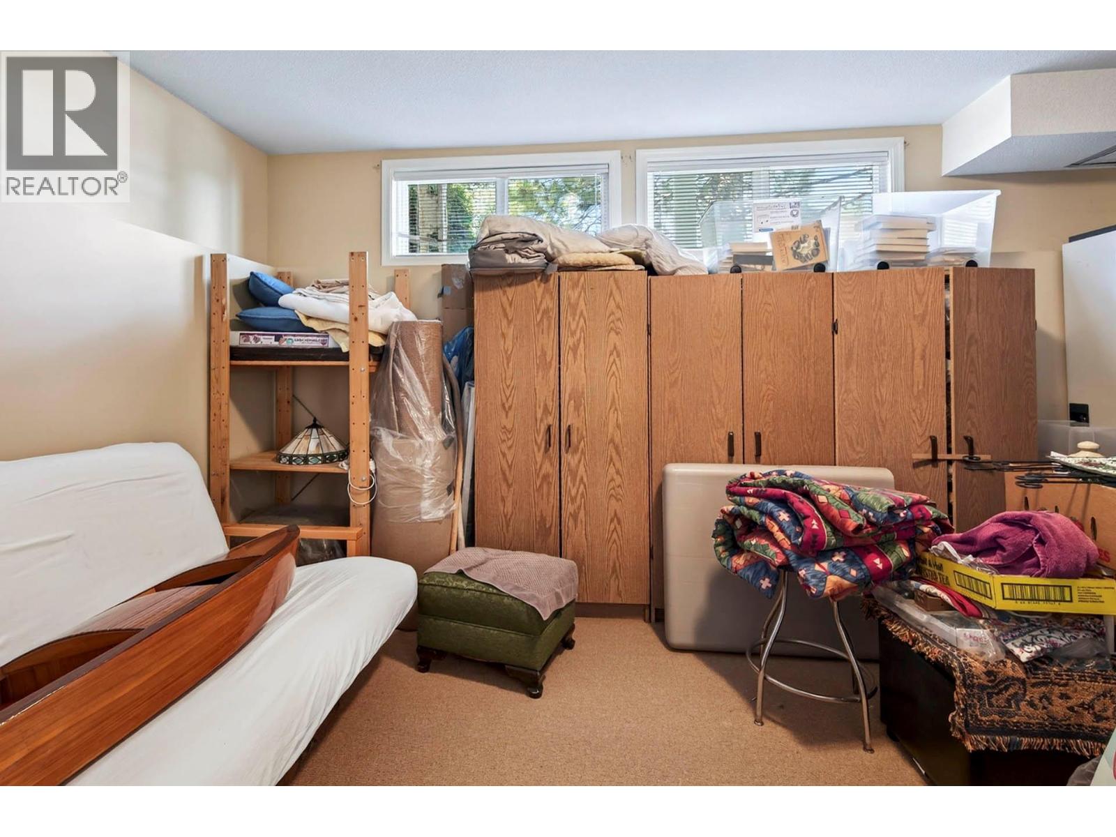 333 Robson Drive - 36