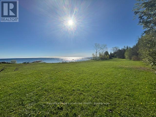 252 LAKESHORE ROAD N - 45
