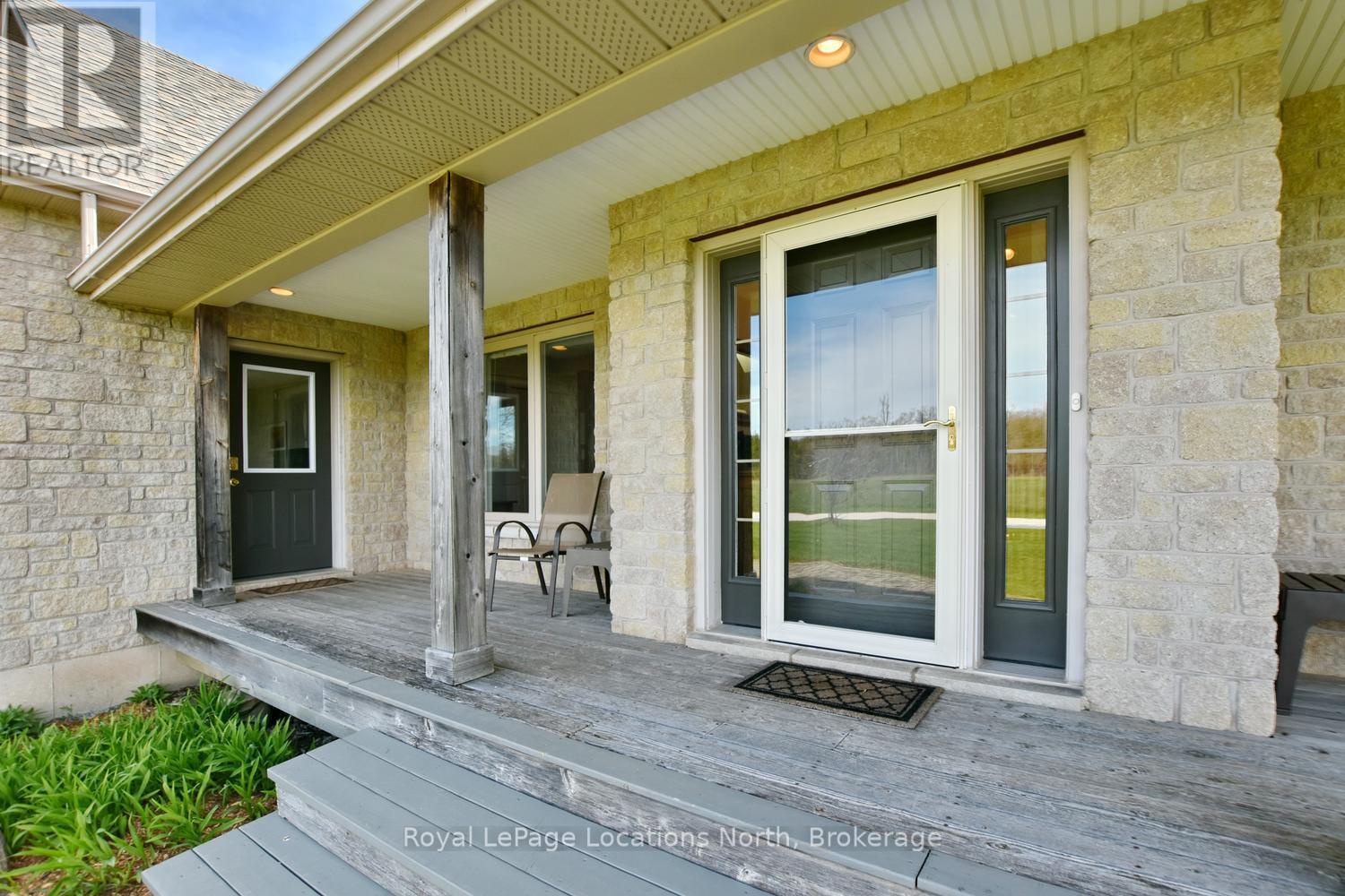 245337 22 SIDE ROAD - 40