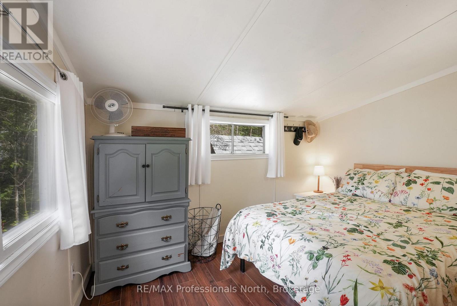 1514 LITTLE STRAGGLE LAKE DRIVE - 21