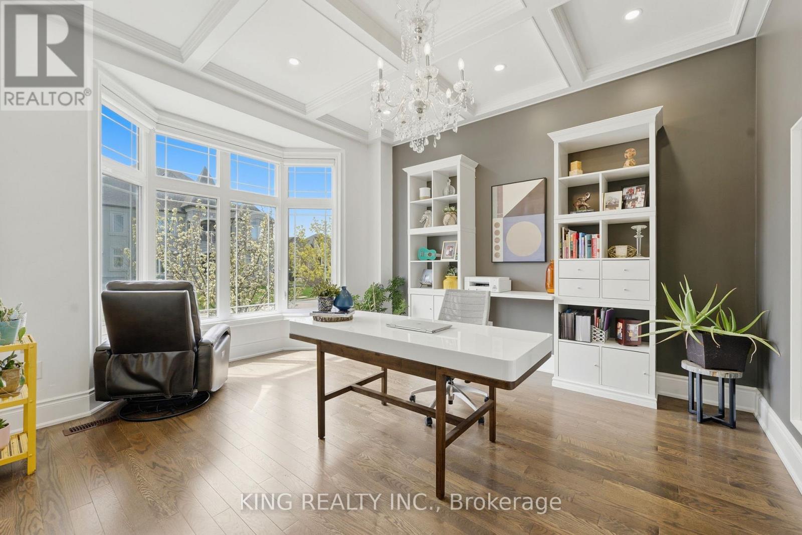 76 CHESNEY CRESCENT - 17